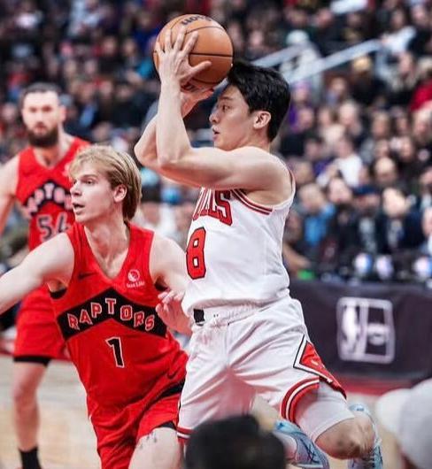 半场出战7分钟就送出7次助攻,河村勇辉成为亚洲最强后卫!