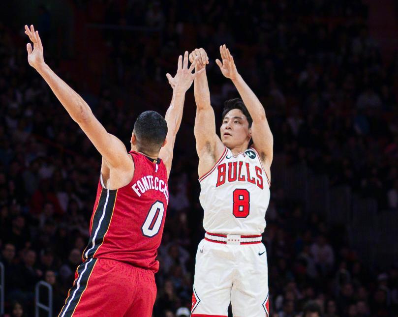 半场出战7分钟就送出7次助攻,河村勇辉成为亚洲最强后卫!