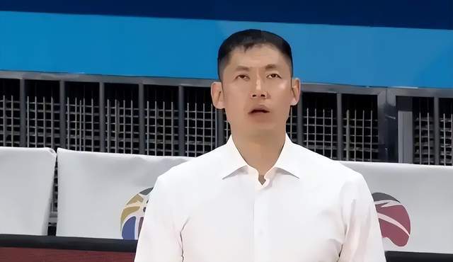 开云下载-投入千万打水漂，张庆鹏下课？公开表态，或回归山东，接替邱彪？