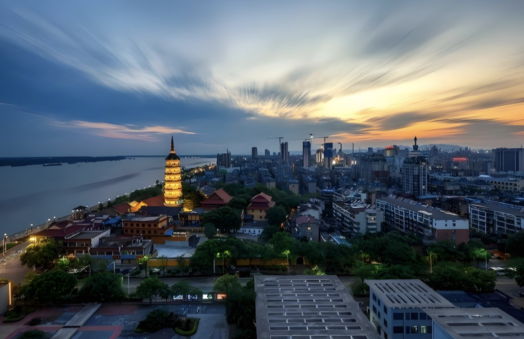 开云官网-中国“退步”最快的城市：曾与南京、上海齐名，如今却沦为三线